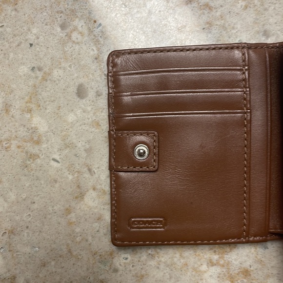 Coach Wallet - Picture 4 of 5